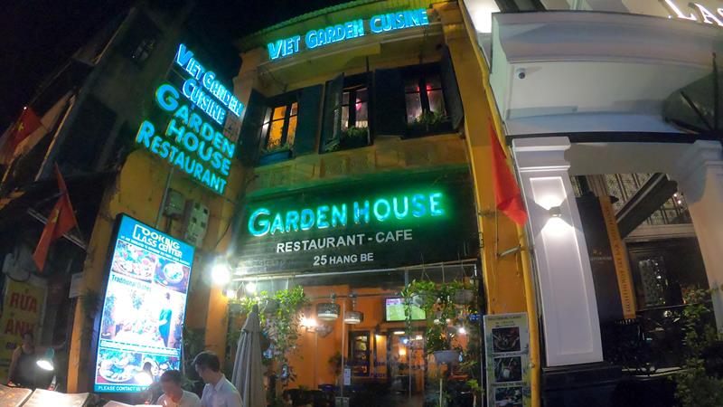 Donde comer en Hanoi garden house hoy viajamos