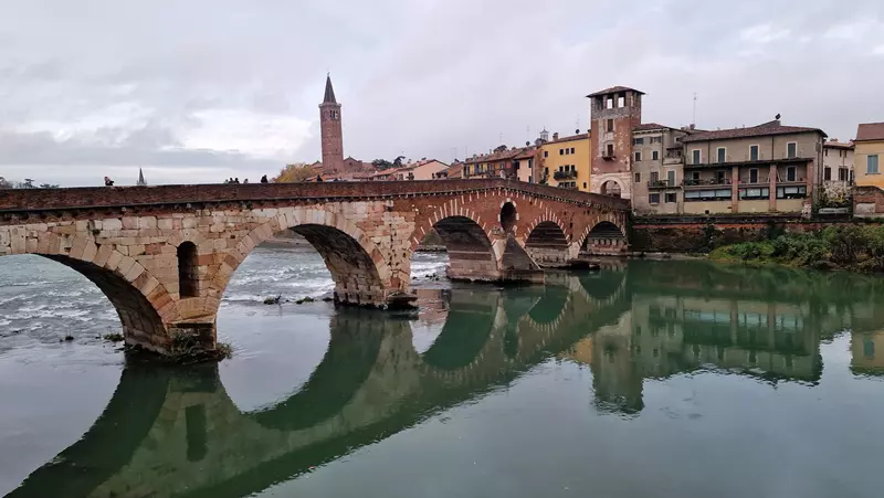 Mejores Free Tours en Verona en Español (reserva GRATIS)