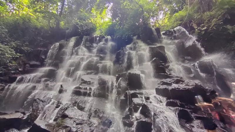 cascada kanto lampo hoy viajamos