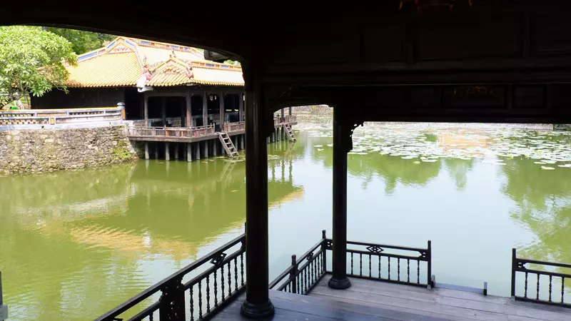 Tumba imperial Tu Duc , Que ver en Hué