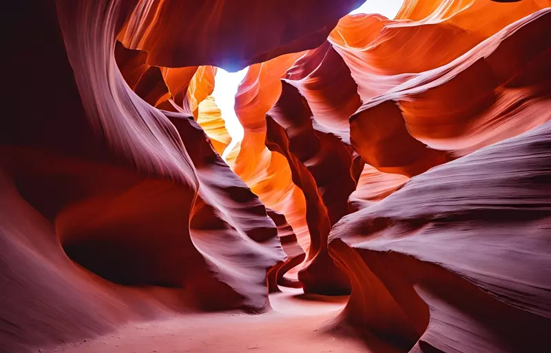 Visitar Antelope Canyon ¿Upper, Lower o X? La Guía de Viaje Completa para Adentrarte en la Reserva de Indios Navajos de Utah