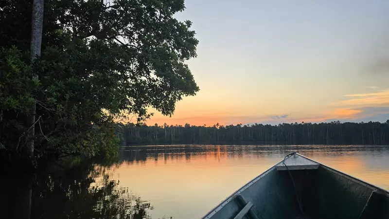 Lago Sandoval, Puerto Maldonado, Itinerario por Perú