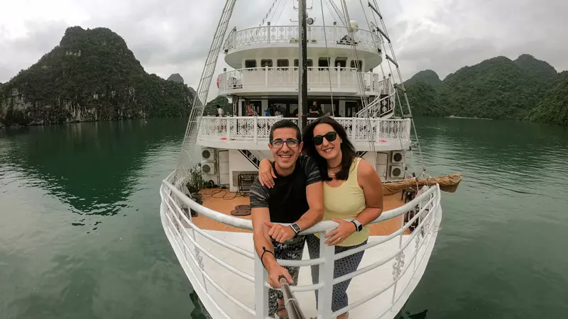 Mejores Cruceros Bahía Ha Long, 10 Barcos Que te van a Enamorar