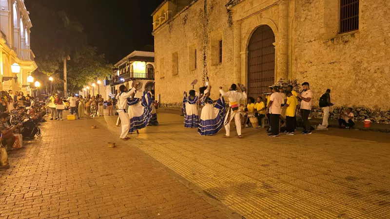 Bailes en Cartagena de Indias, Itinerario por Colombia por Libre