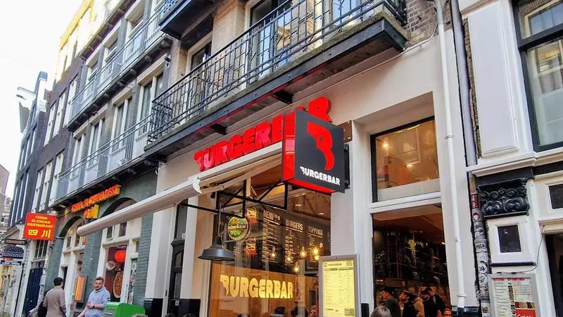 Dónde comer en Ámsterdam barato y bien hoy viajamos