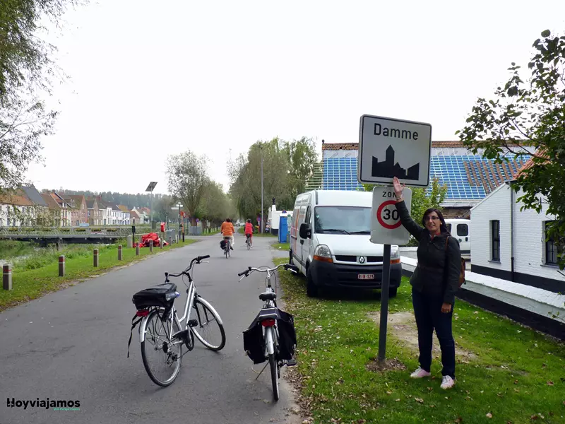 Cartel Damme, Ruta en bicicleta por Brujas, Hoy Viajamos