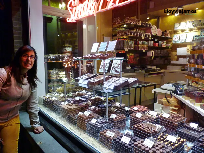 Chocolatería de brujas, hoy viajamos