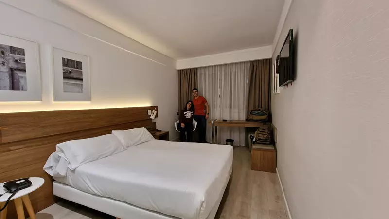 5 Hoteles baratos en Santiago de Compostela: Descubre alojamientos asequibles en esta hermosa ciudad