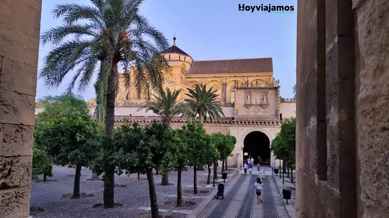 Mezquita Catedral de Córdoba, Hoy Viajamos