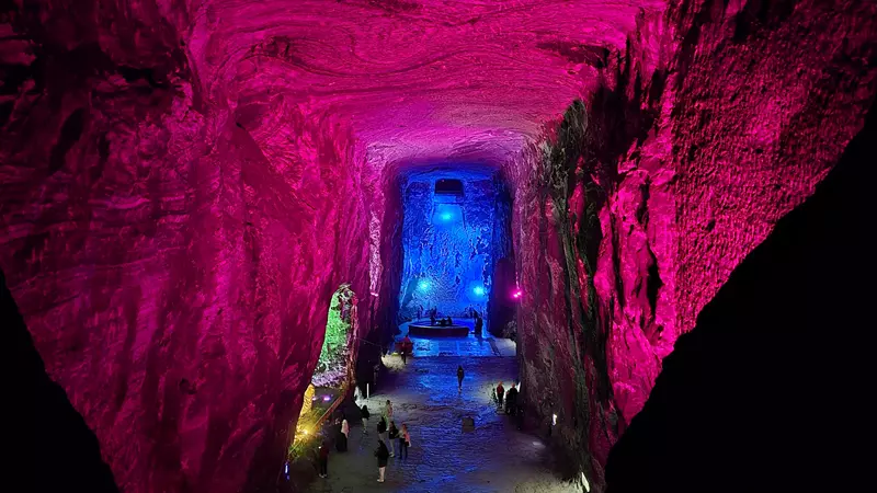 Interior Catedral de Sal de Zipaquirá, Hoy Viajamos