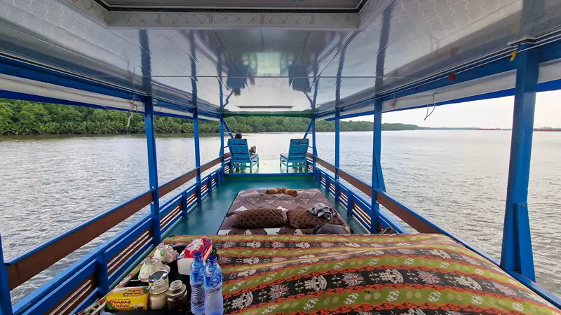 Nuestro Klotok en Borneo, ruta por Indonesia 