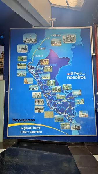 Mapa rutas Cruz del Sur, Viajar en bus por Perú