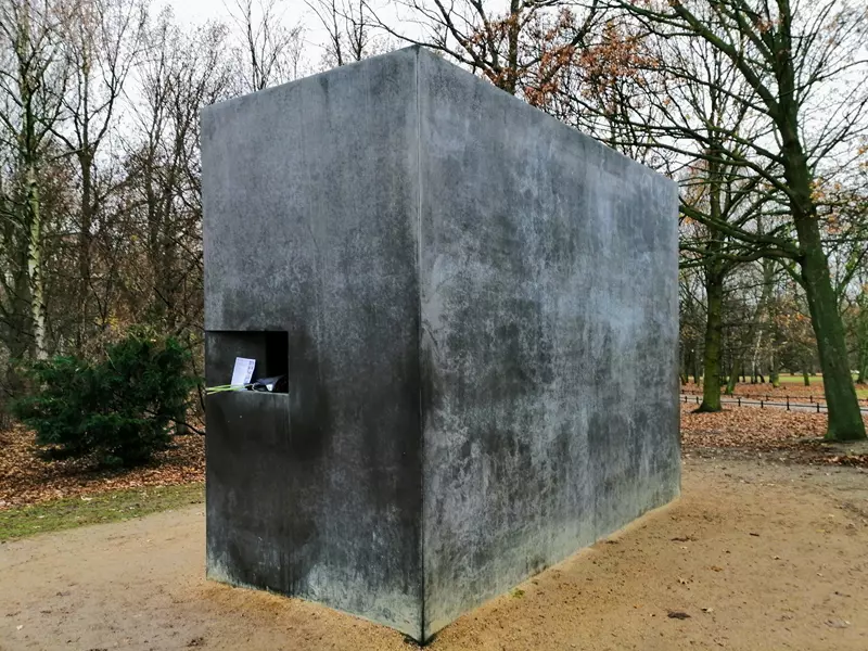 El parque esta lleno de monumentos, Qué ver en Berlín en 3 días