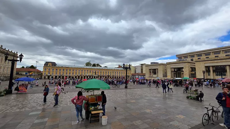 Plaza de Simón Bolívar, Free tours en Bogotá