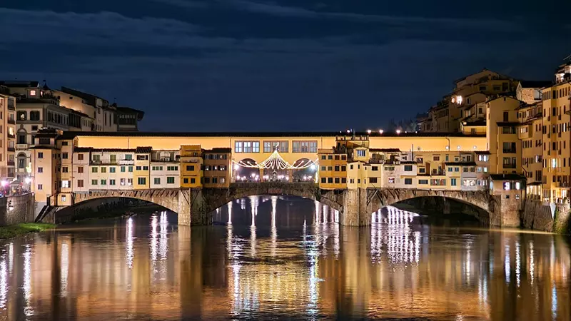 9 sitios para tener las mejores vistas del Ponte Vecchio