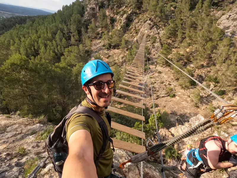 Sendero Fuente Godalla con Desafío Alpino via ferrata enguera