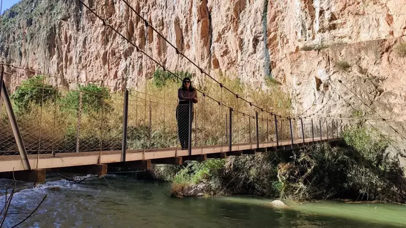 Puentes colgantes de Chulilla, rio turia hoy viajamos