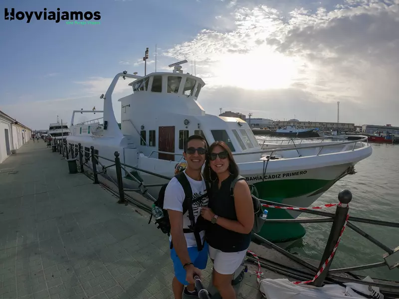 Barco de transferencia del puerto de Santa María; hoy viajamos.