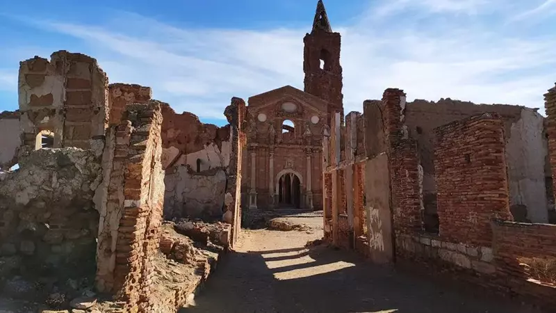 ruinas de belchite viejo hoy viajamos