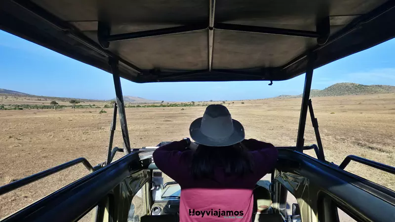 Vista desde el 4x4 hacia la sabana