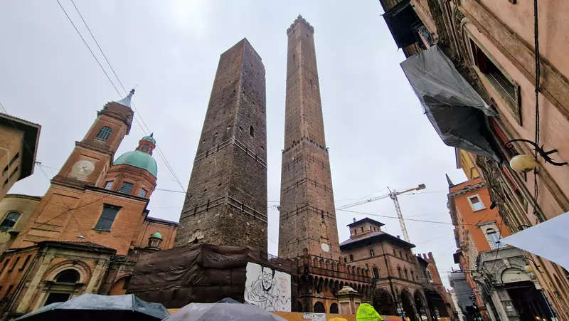 Torres de Bolonia, Mejores Free Tours en Bolonia