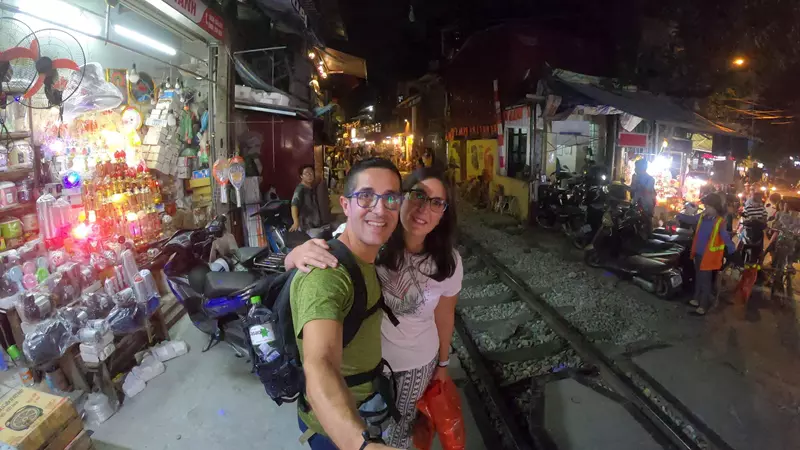 Train Street, Guía de viaje de Hanoi