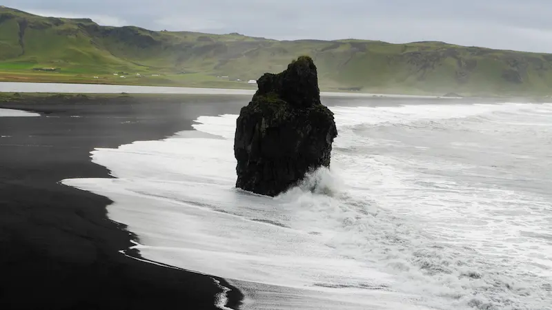 Plasyas negras, Ruta por Islandia de 15 días